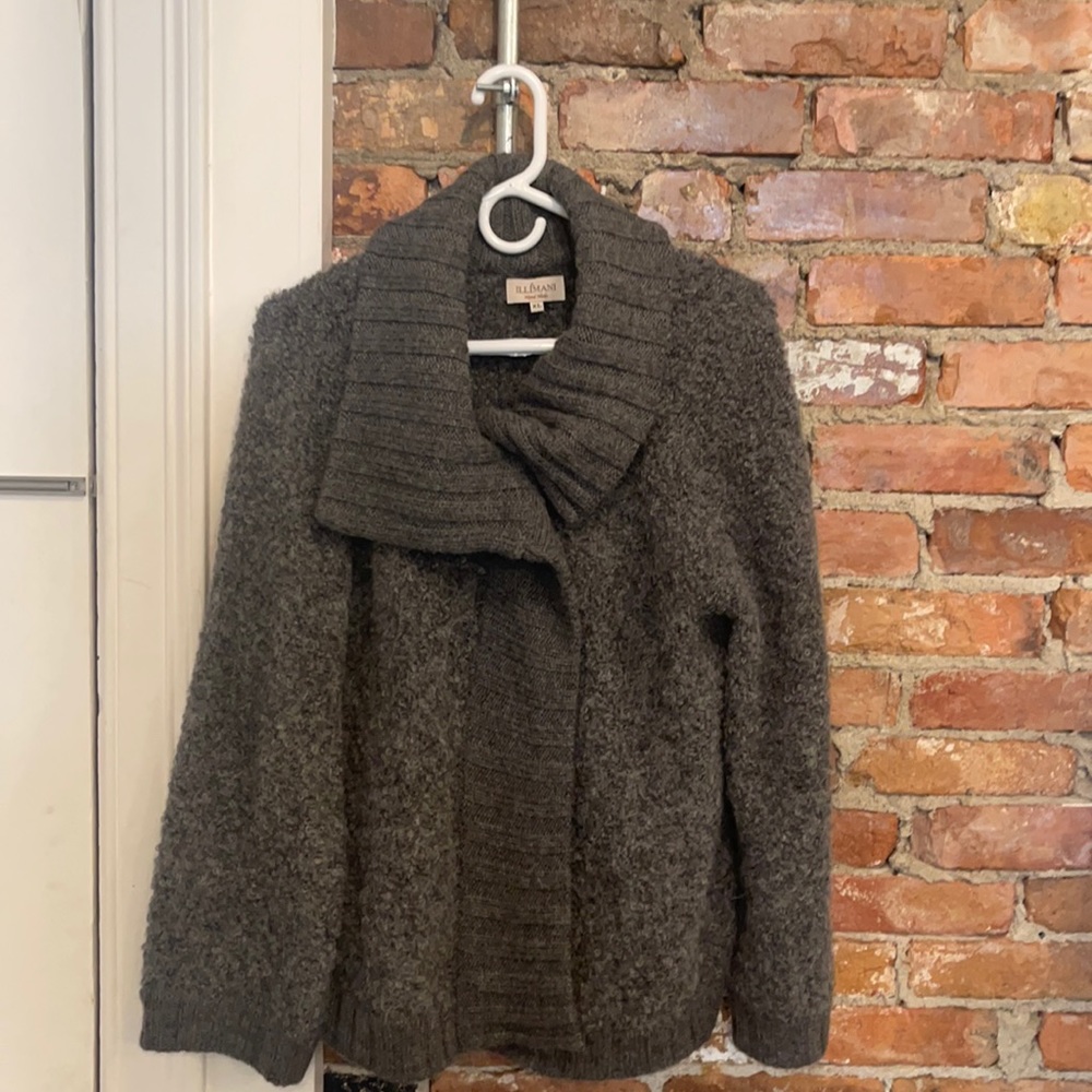Illimani women’s size XL handmade cozy grey sweater